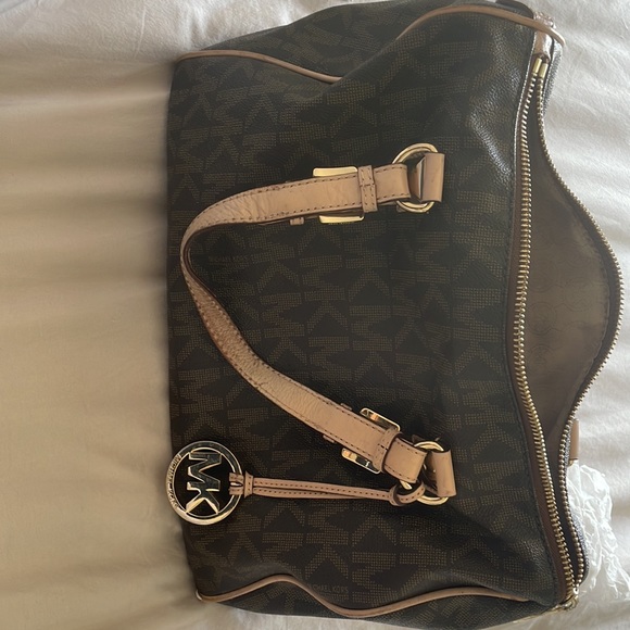 Michael Kors Speedy Bag - Picture 3 of 5